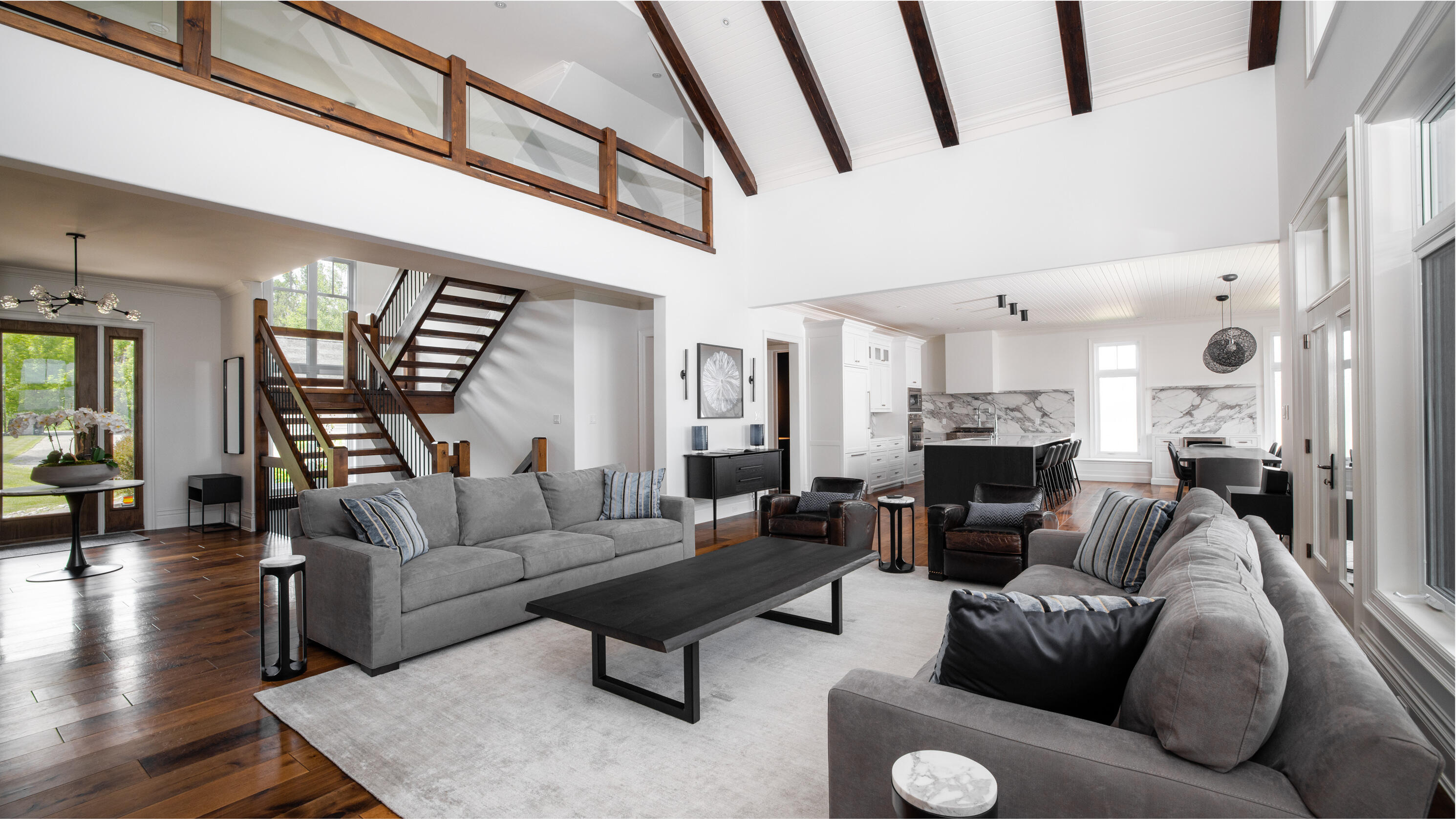 Living Room looking into Kitchen Living Room looking into Kitchen